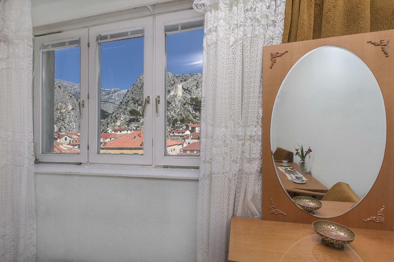 Apartment Nansy Омиш Экстерьер фото